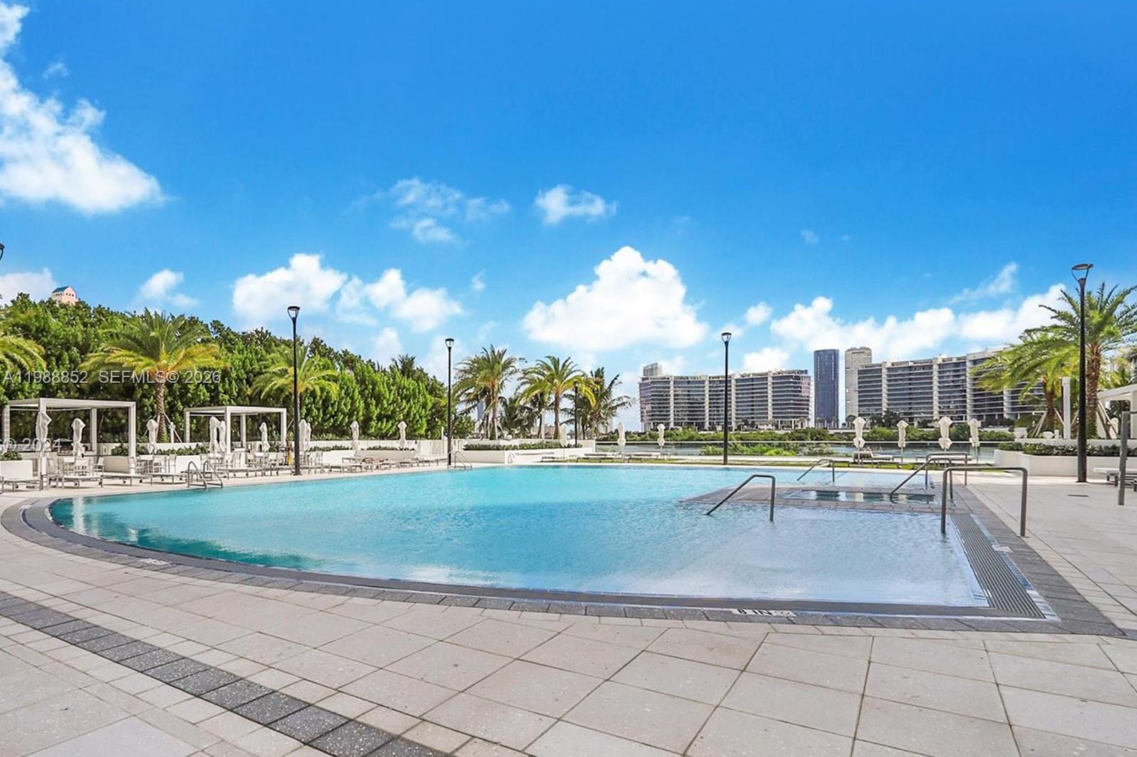 Photo of 3301 NE 183rd Street 905 #905 listing for Sale