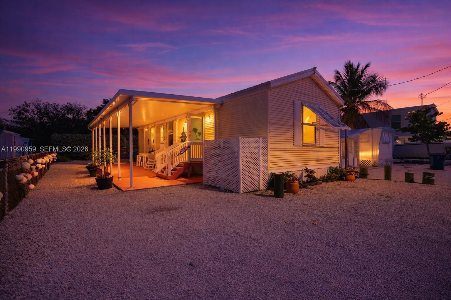 Photo of #A11990959 listing for Sale