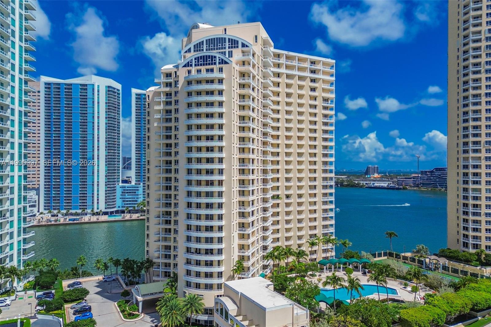 Photo of 888 Brickell Key Drive 807 #807 listing for Sale