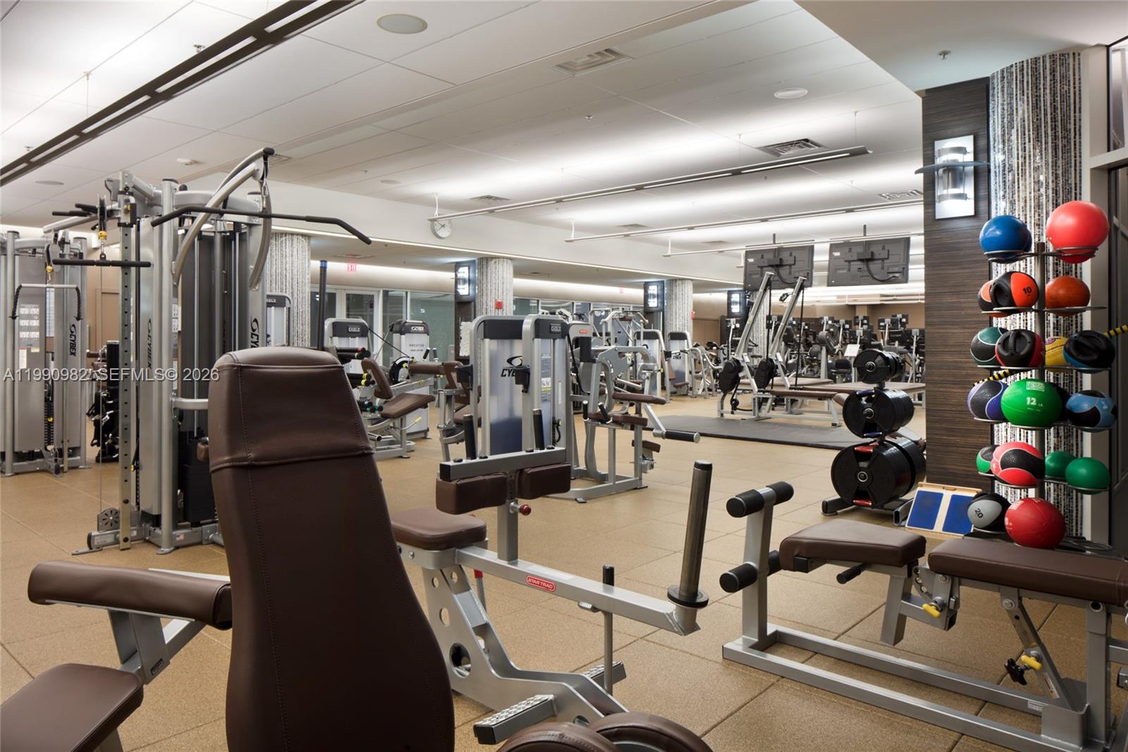 Photo of 21050 Point Place 401 #401 listing for Sale