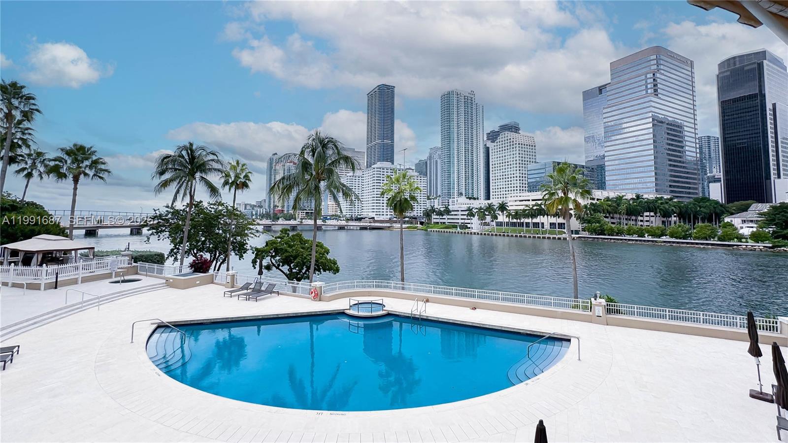 Photo of 701 Brickell Key Boulevard 1912 #1912 listing for Sale