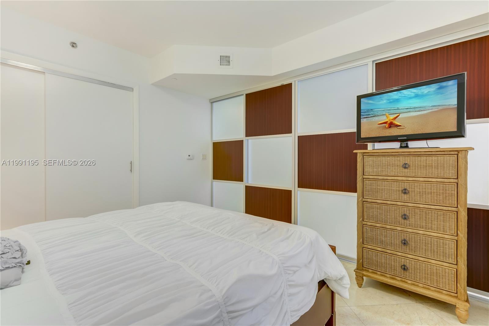 Photo of 1830 S Ocean Drive 3804 #3804 listing for Sale