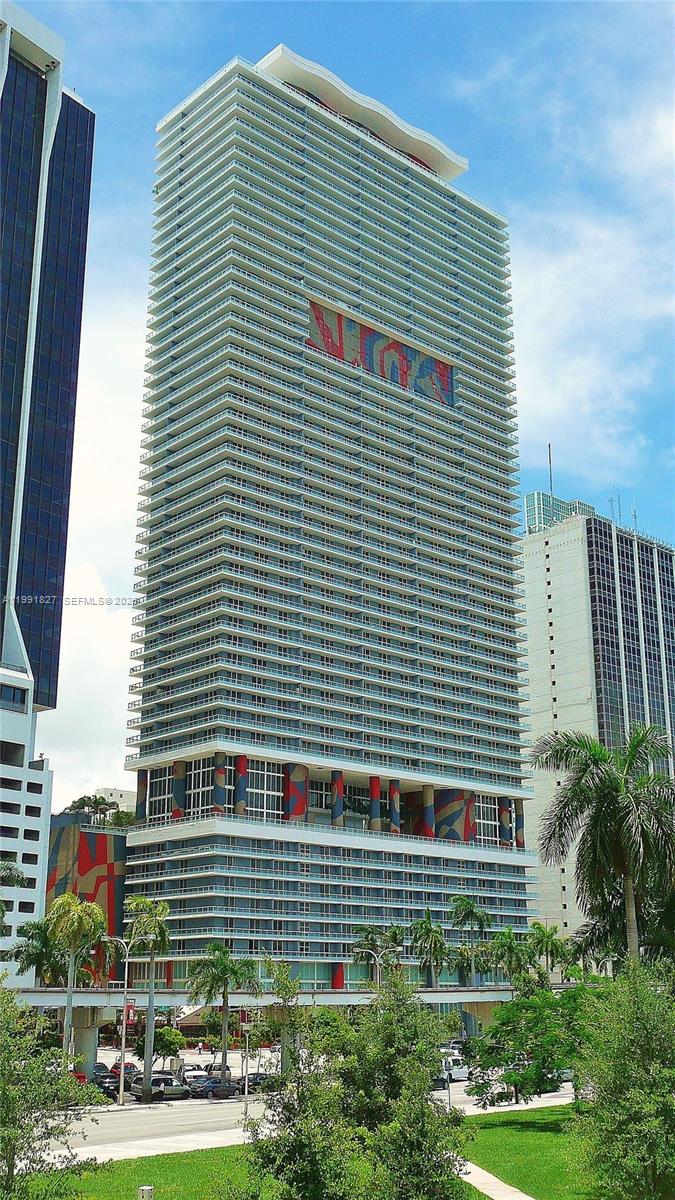 Photo of 50 Biscayne Boulevard 4111 #4111 listing for Sale