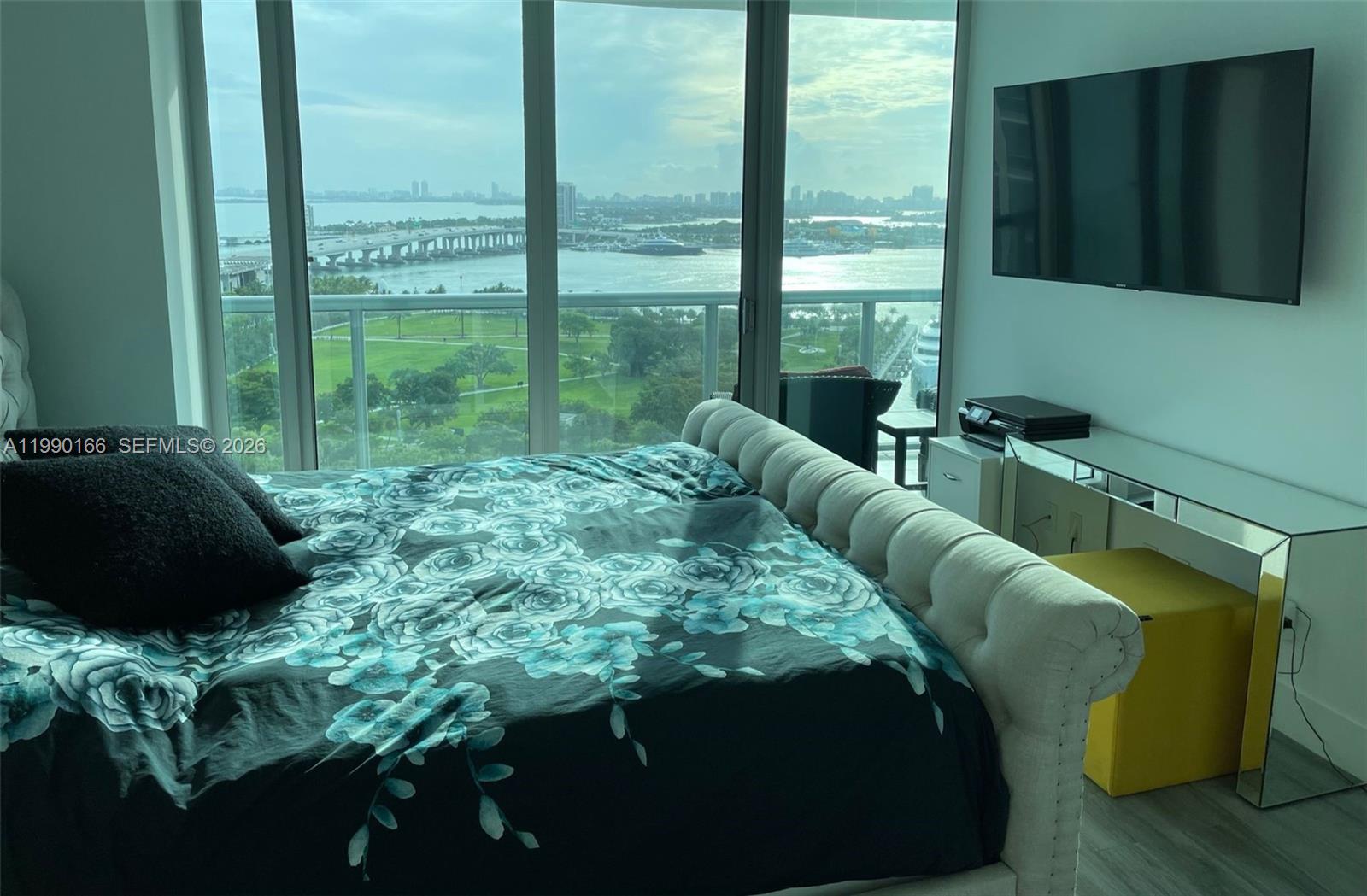 Photo of 888 Biscayne Boulevard 1810 #1810 listing for Sale