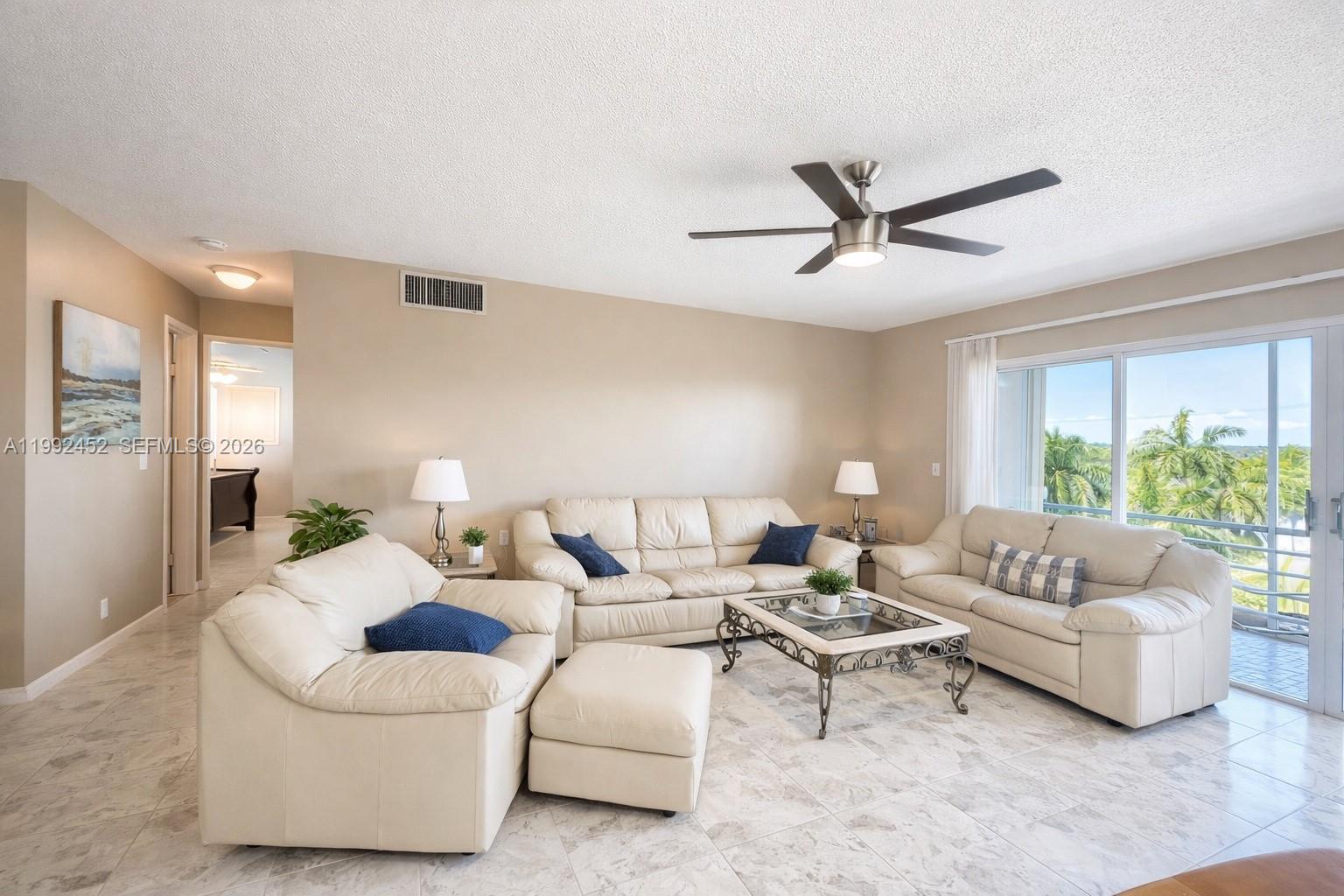 Photo of #A11992452 listing for Sale