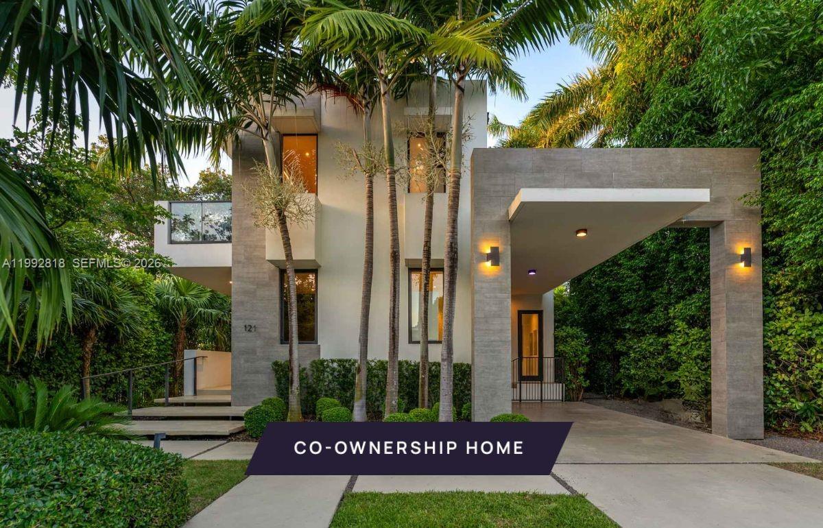 Photo of 121 2nd Dilido Terrace Share A # listing for Sale