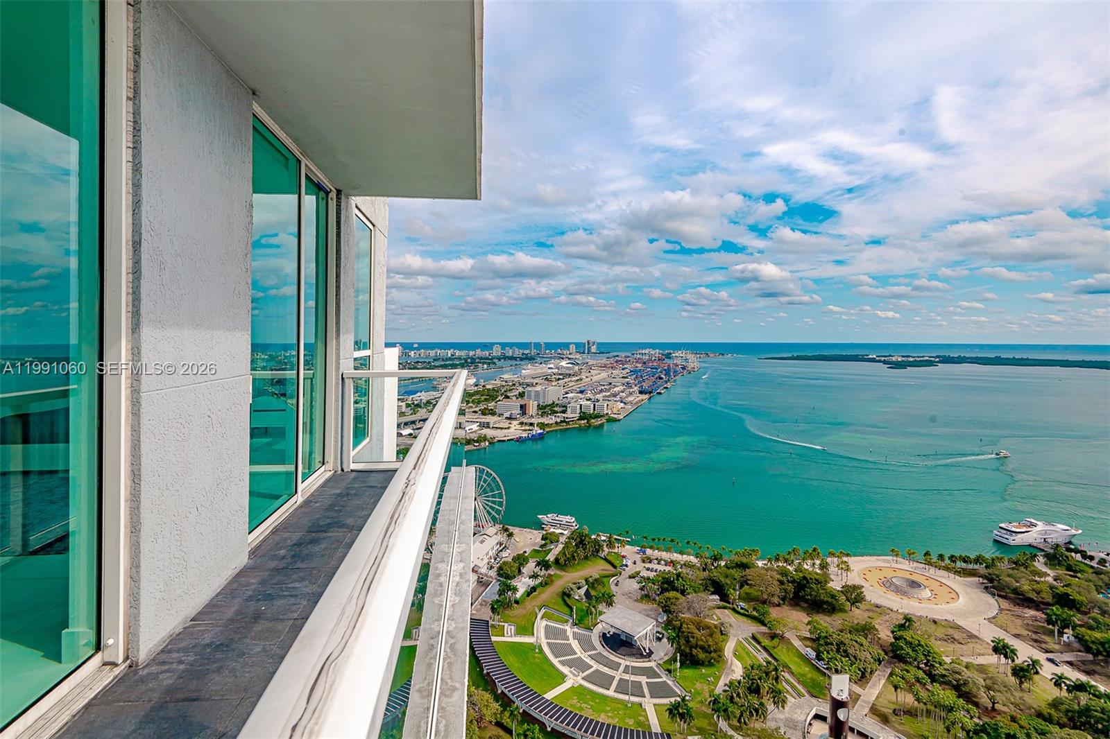 Photo of 244 Biscayne Boulevard UPH-4907 #UPH-4907 listing for Sale