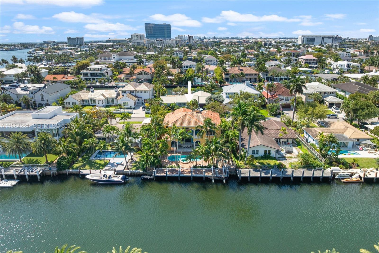 Photo of 1701 SE 10th Street # listing for Sale