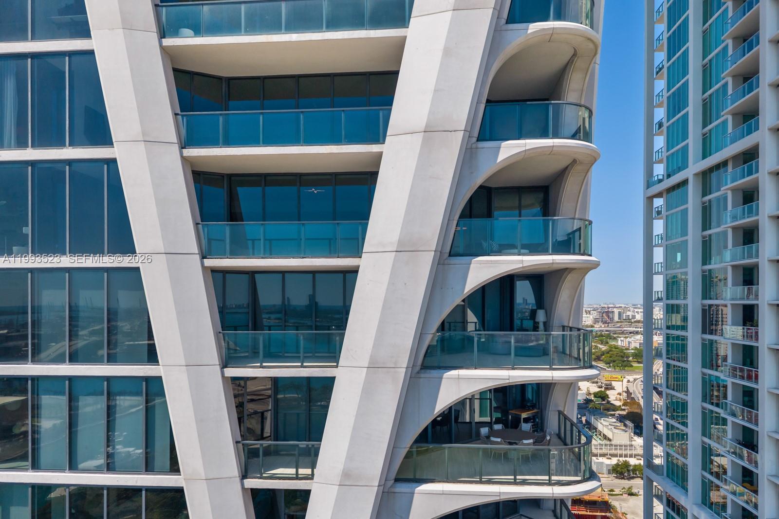 Photo of 1000 Biscayne Boulevard 2702 #2702 listing for Sale