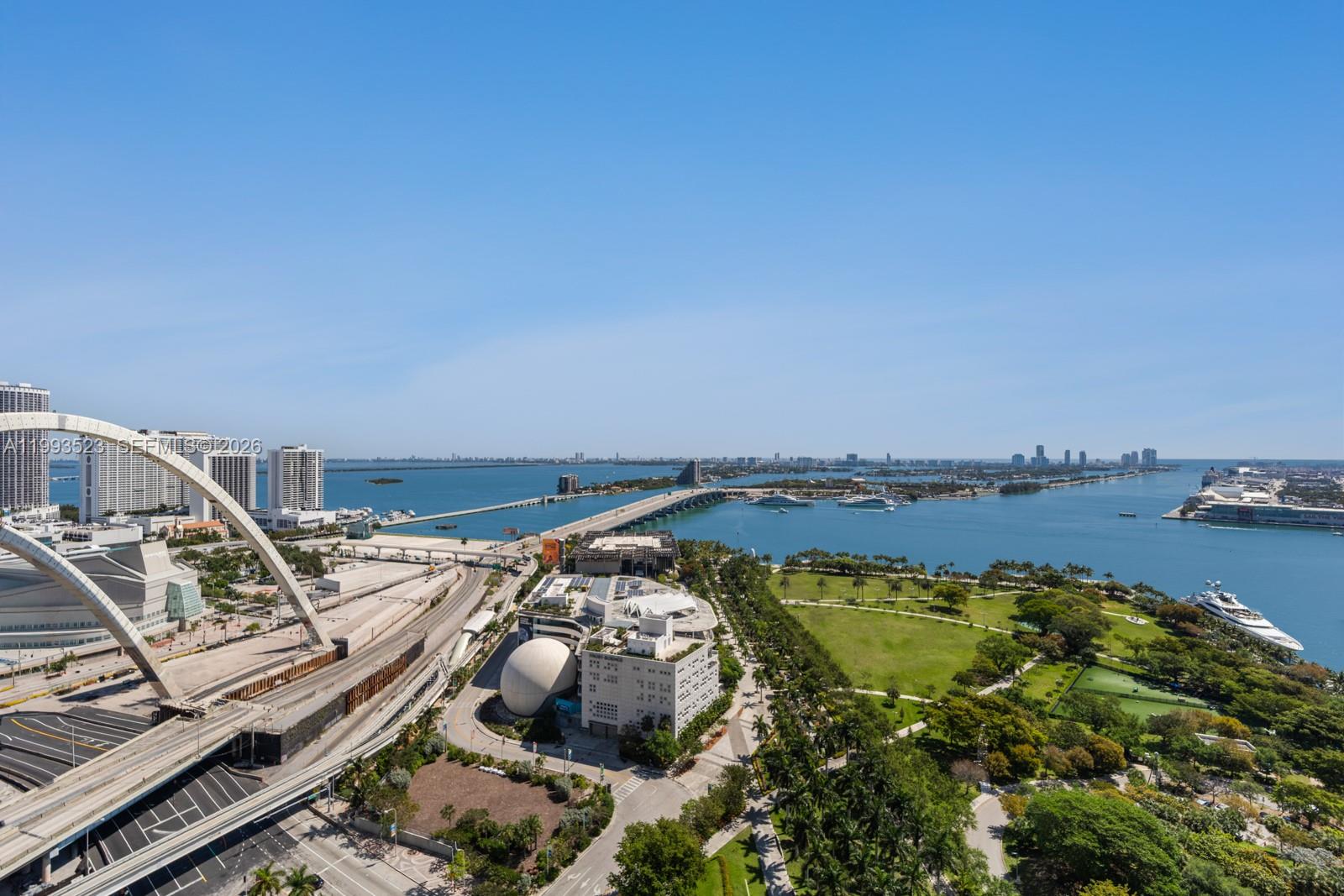 Photo of 1000 Biscayne Boulevard 2702 #2702 listing for Sale
