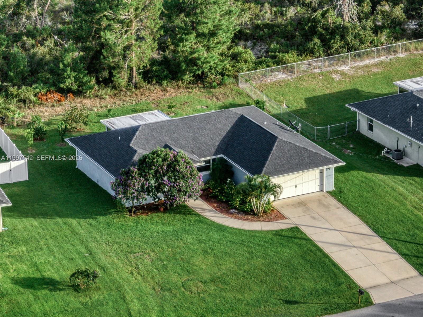 Photo of #A11997542 listing for Sale