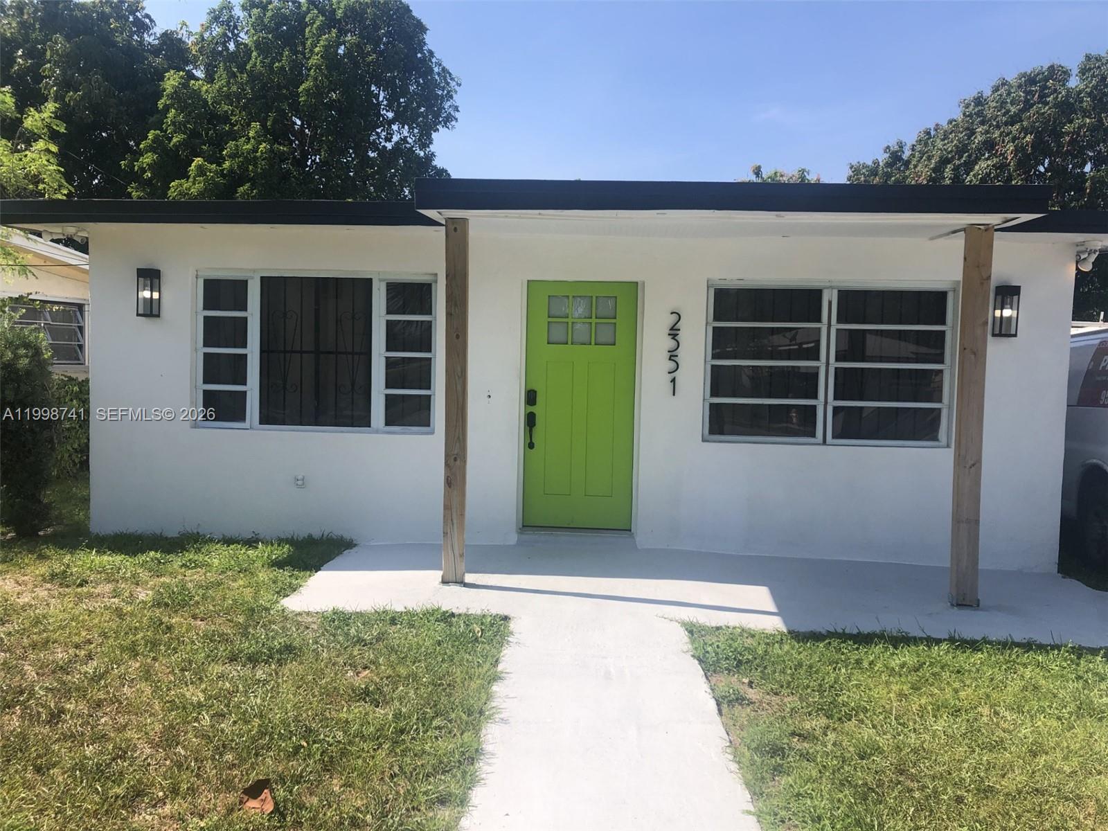 Photo of #A11998741 listing for Sale