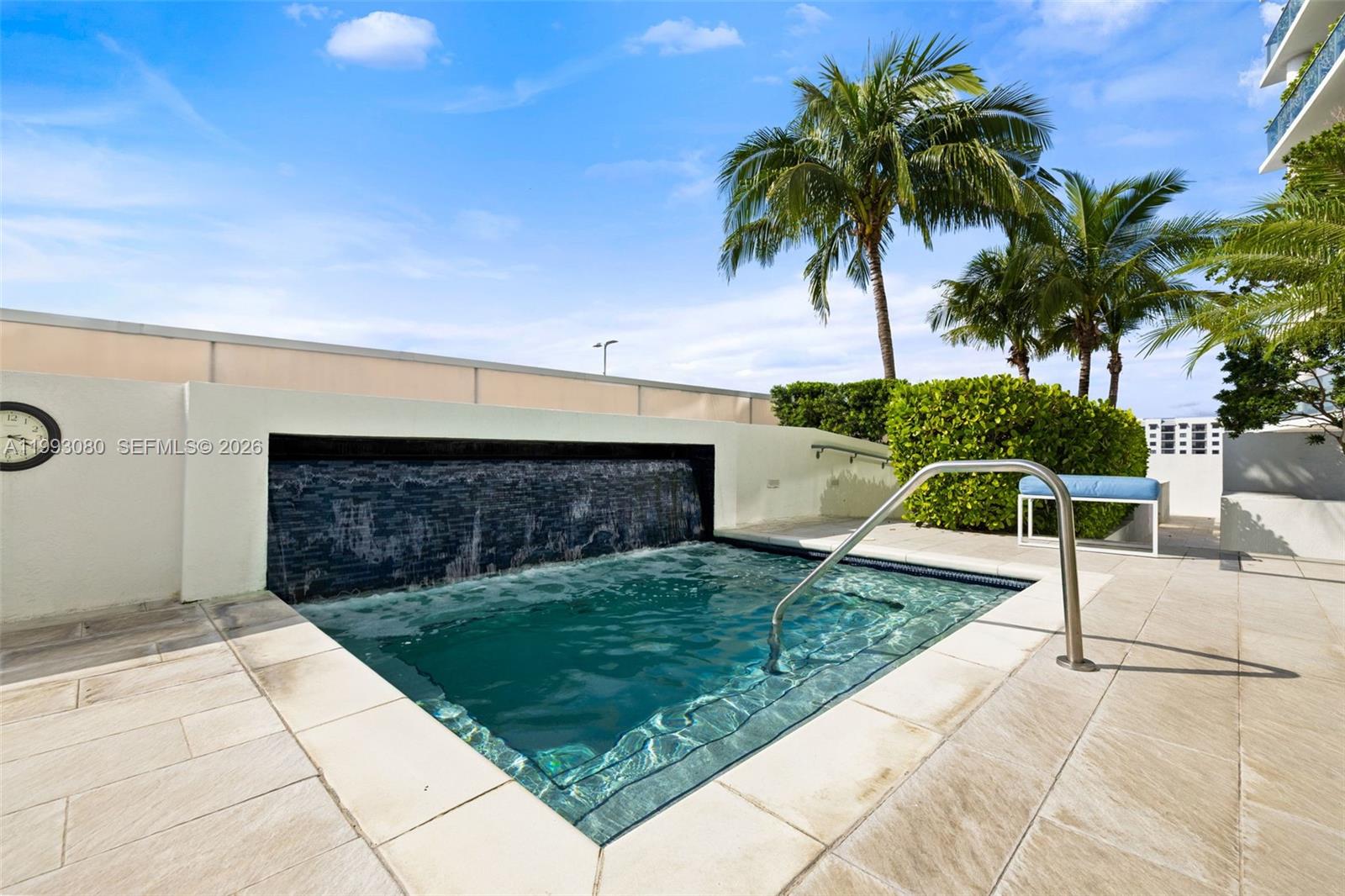 Photo of 1180 N Federal Highway 1102 #1102 listing for Sale