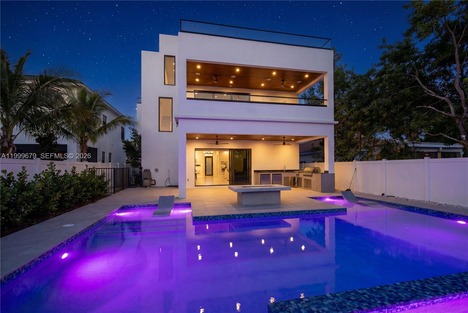Photo of 2613 Center Avenue # listing for Sale