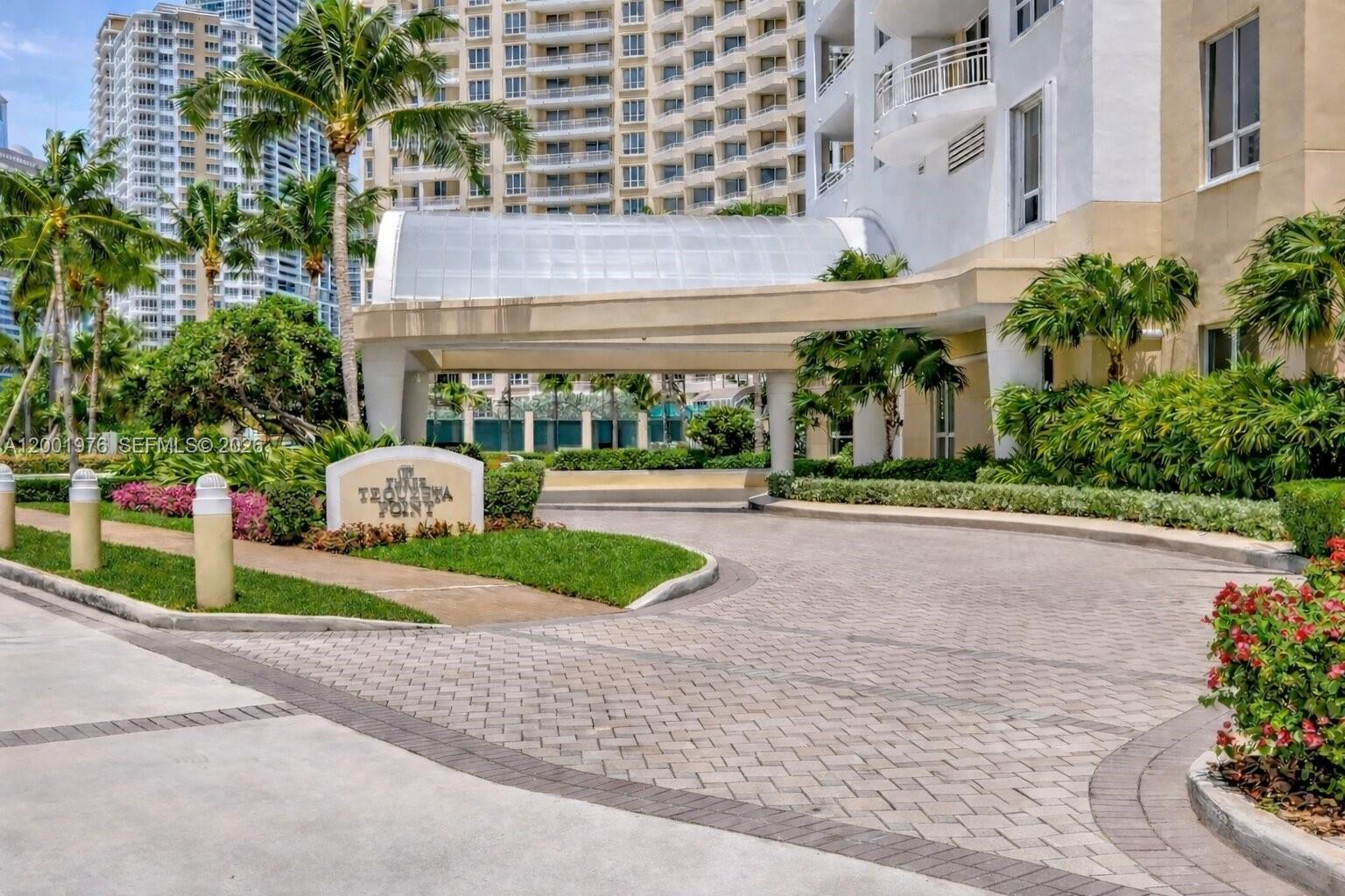 Photo of 848 Brickell Key Drive 905 #905 listing for Sale