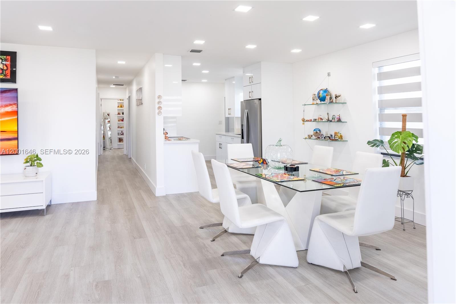 Photo of #A12001646 listing for Sale