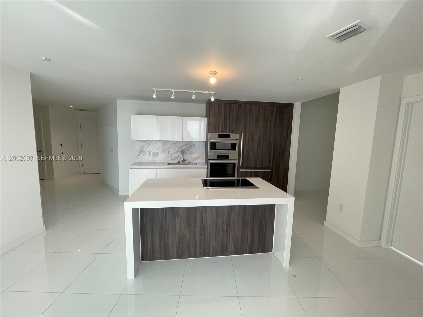 Photo of 851 NE 1st Avenue 3103 #3103 listing for Sale