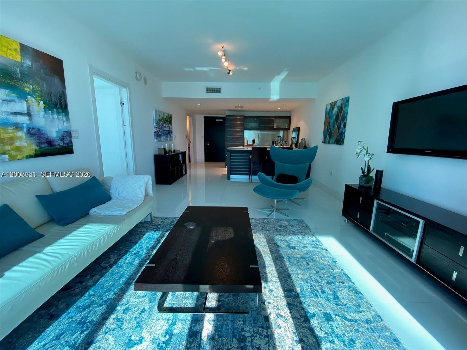 Photo of 200 Biscayne Boulevard Way 4011 #4011 listing for Sale