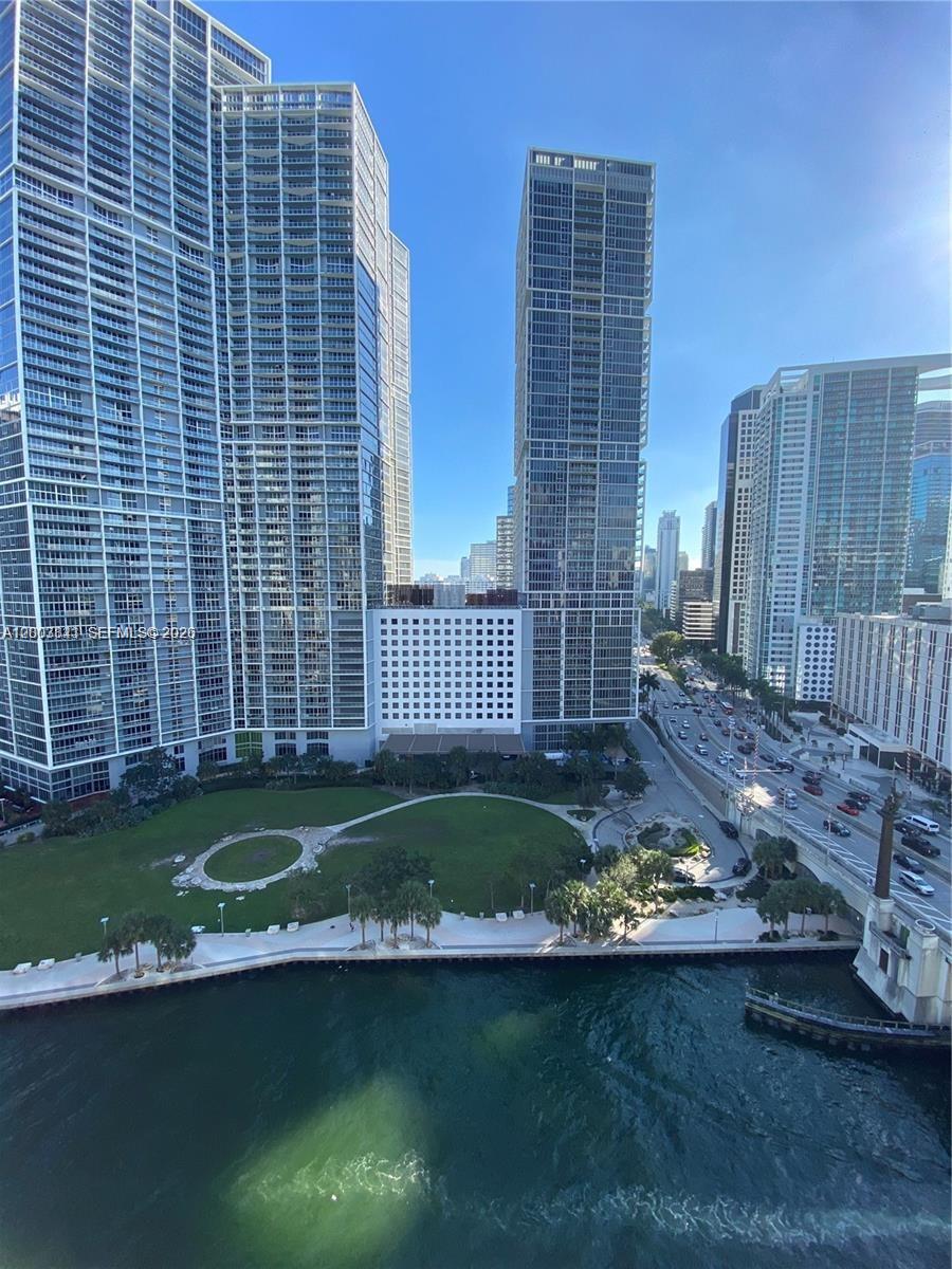 Photo of 200 Biscayne Boulevard Way 4011 #4011 listing for Sale