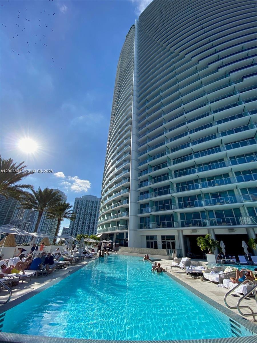 Photo of 200 Biscayne Boulevard Way 4011 #4011 listing for Sale