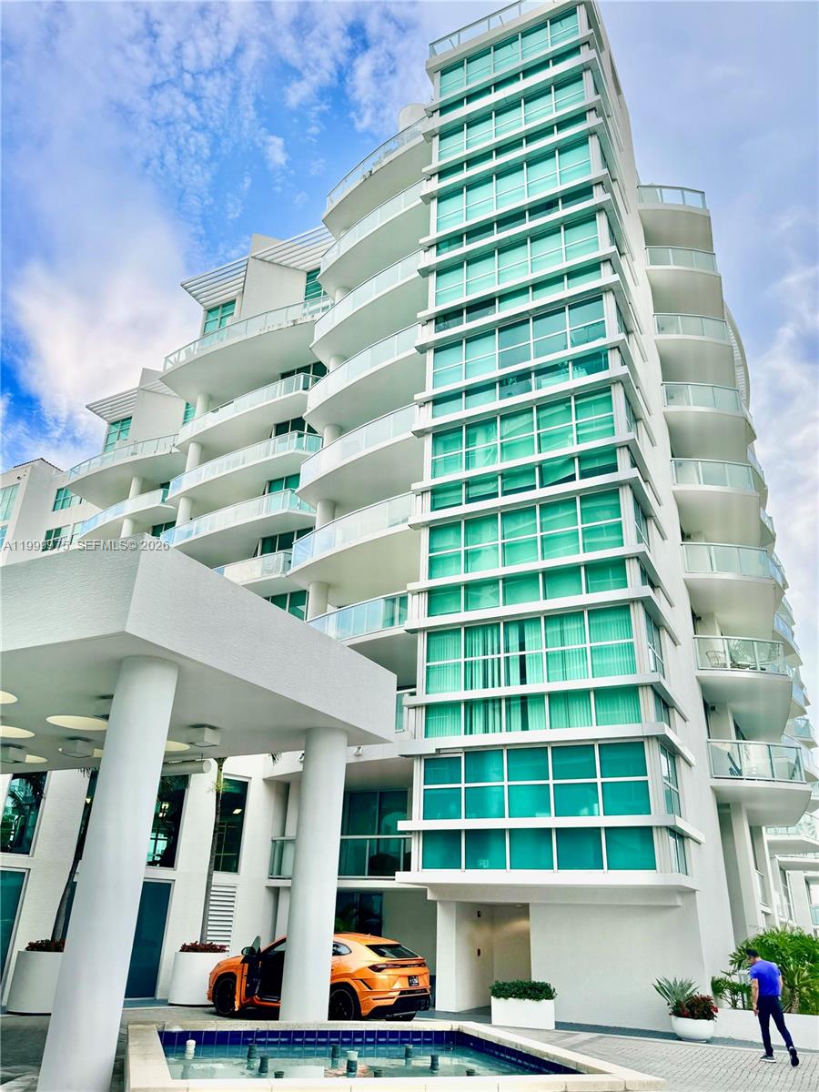 Photo of 3131 NE 188th Street 2-1213 #2-1213 listing for Sale