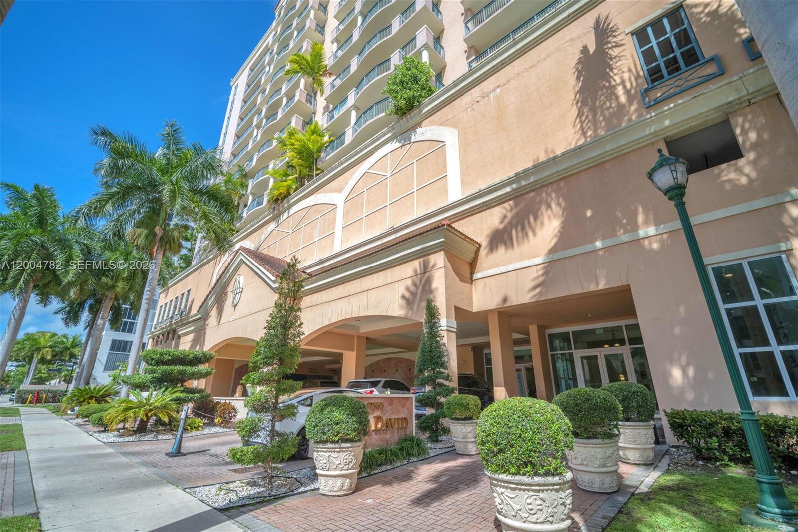Photo of 17555 Atlantic Boulevard 707 #707 listing for Sale