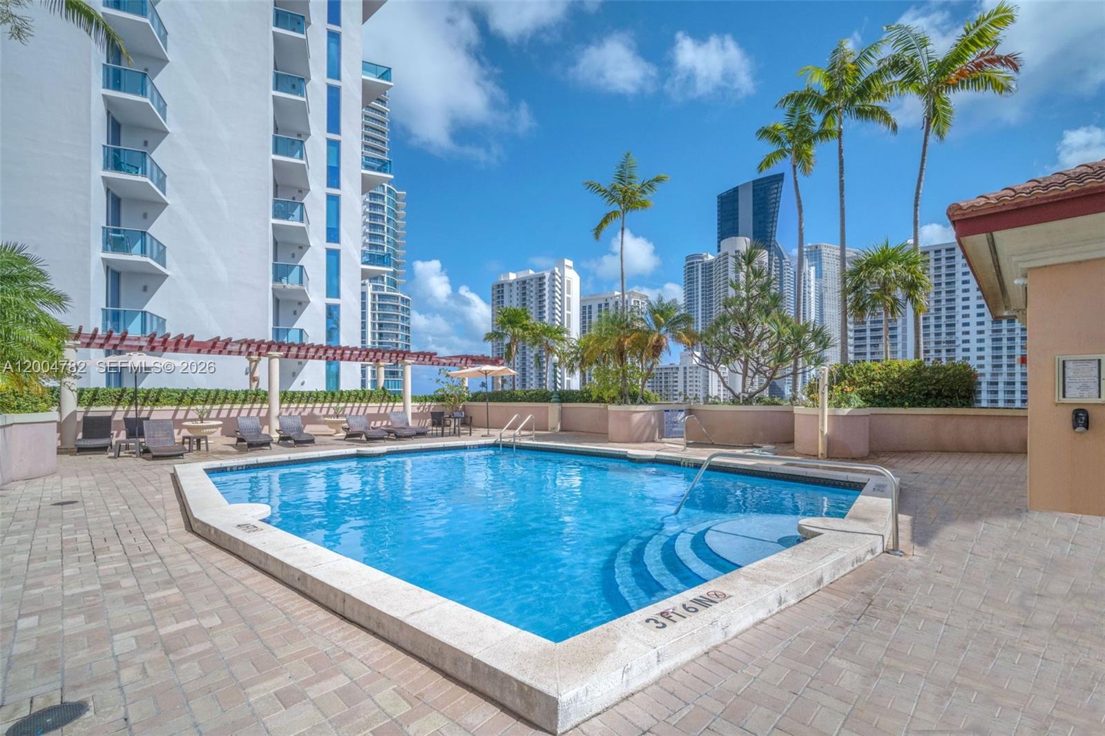 Photo of 17555 Atlantic Boulevard 707 #707 listing for Sale