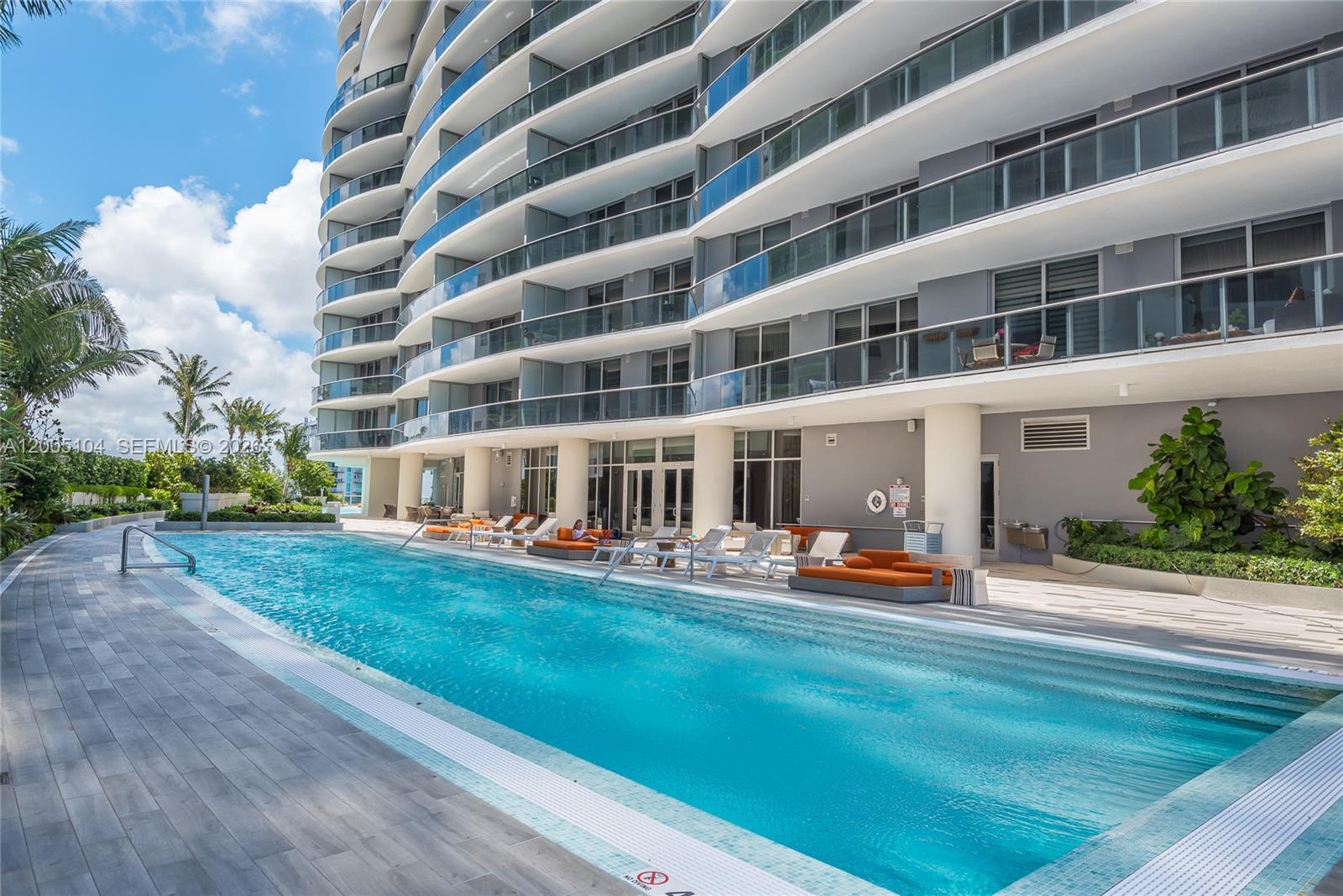 Photo of 488 NE 18th Street 4515 #4515 listing for Sale