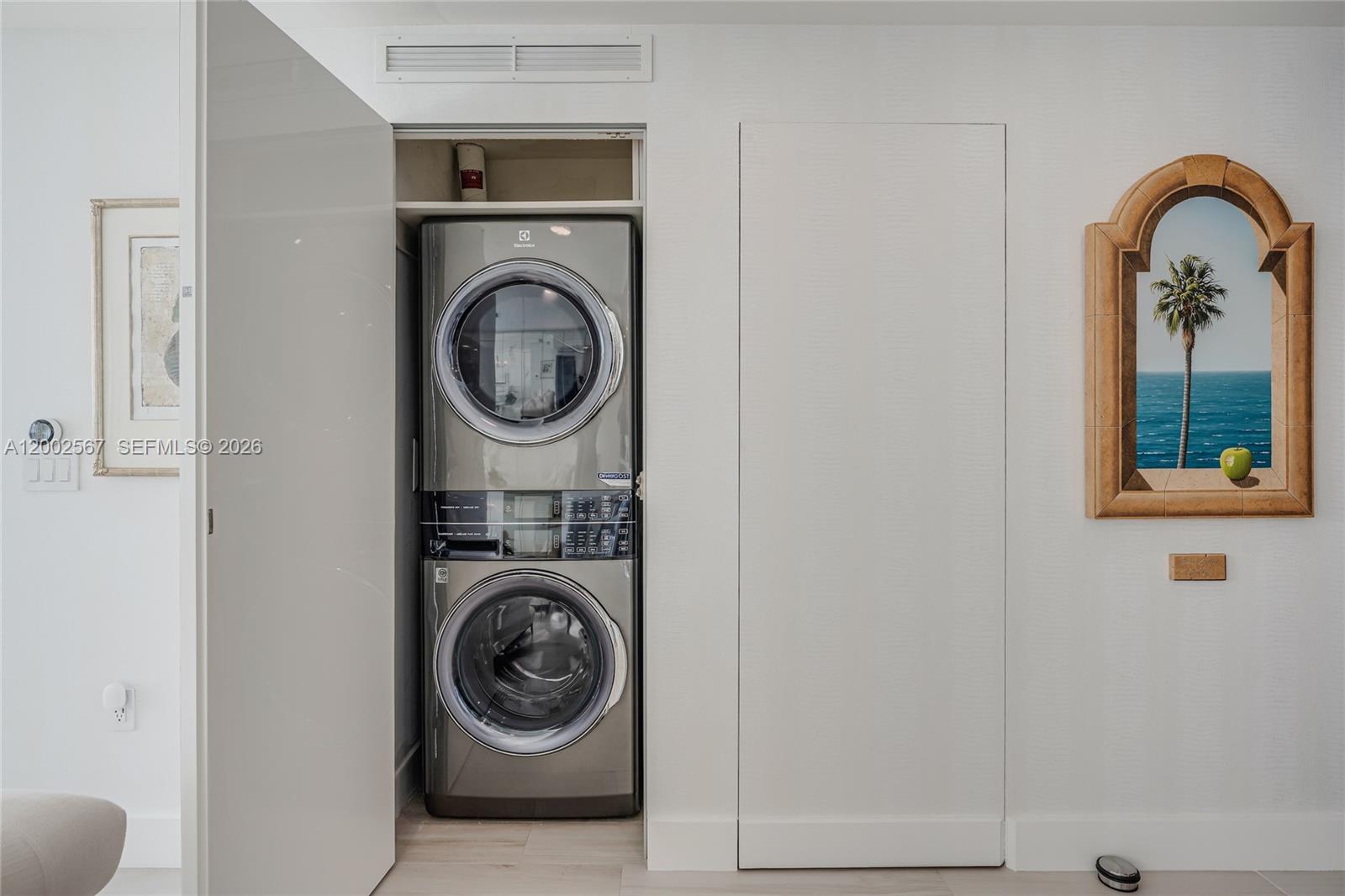 Photo of 2900 NE 7th Avenue 4003 #4003 listing for Sale