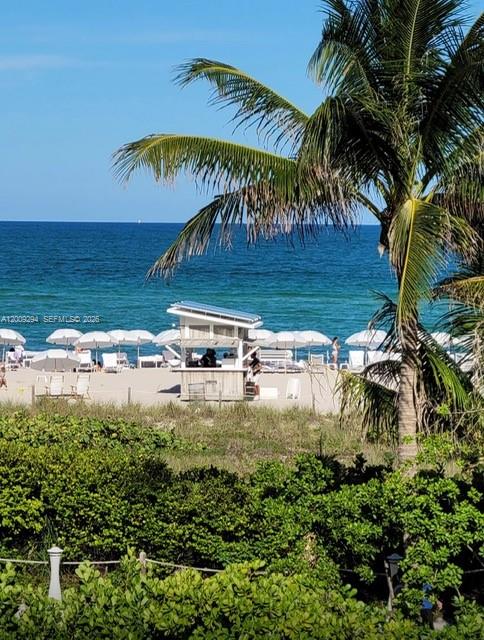 Photo of 2301 Collins Avenue 427 #427 listing for Sale
