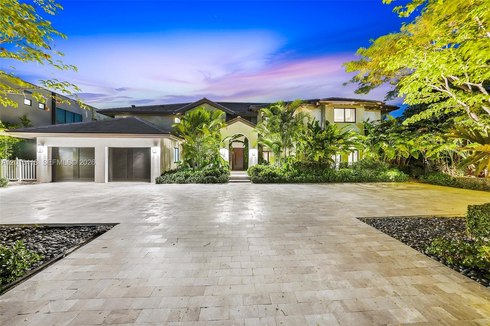 Photo of 110 Holiday Drive # listing for Sale