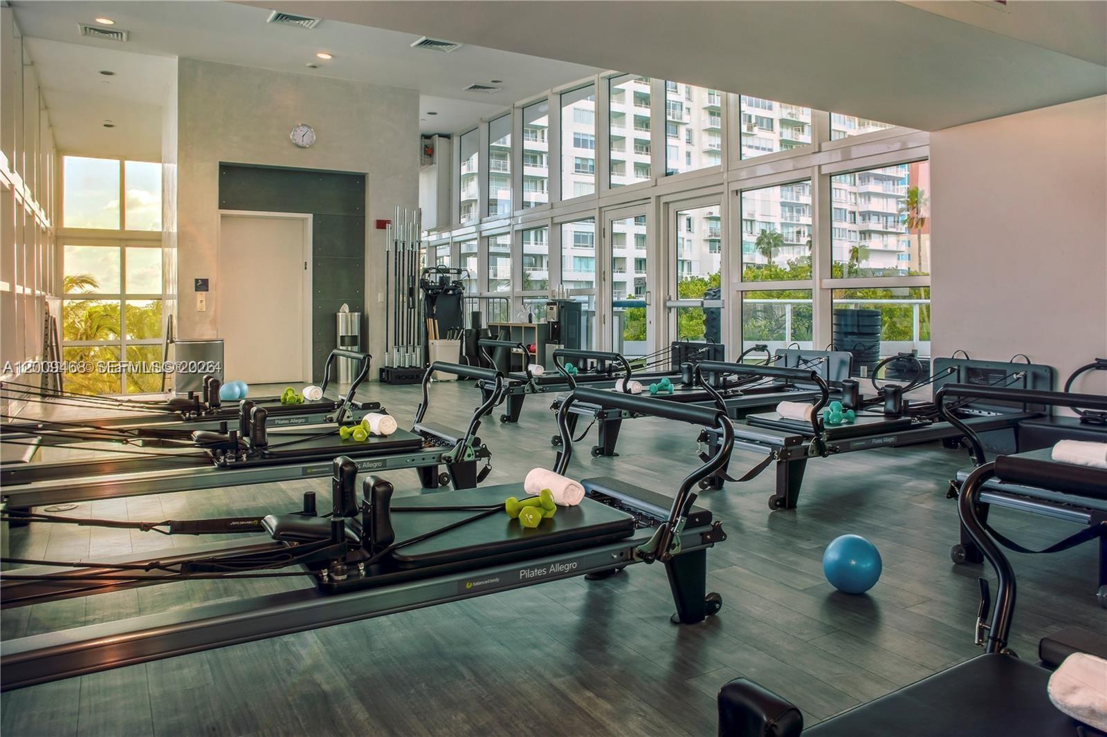 Photo of 100 S Pointe Drive 1206 #1206 listing for Sale