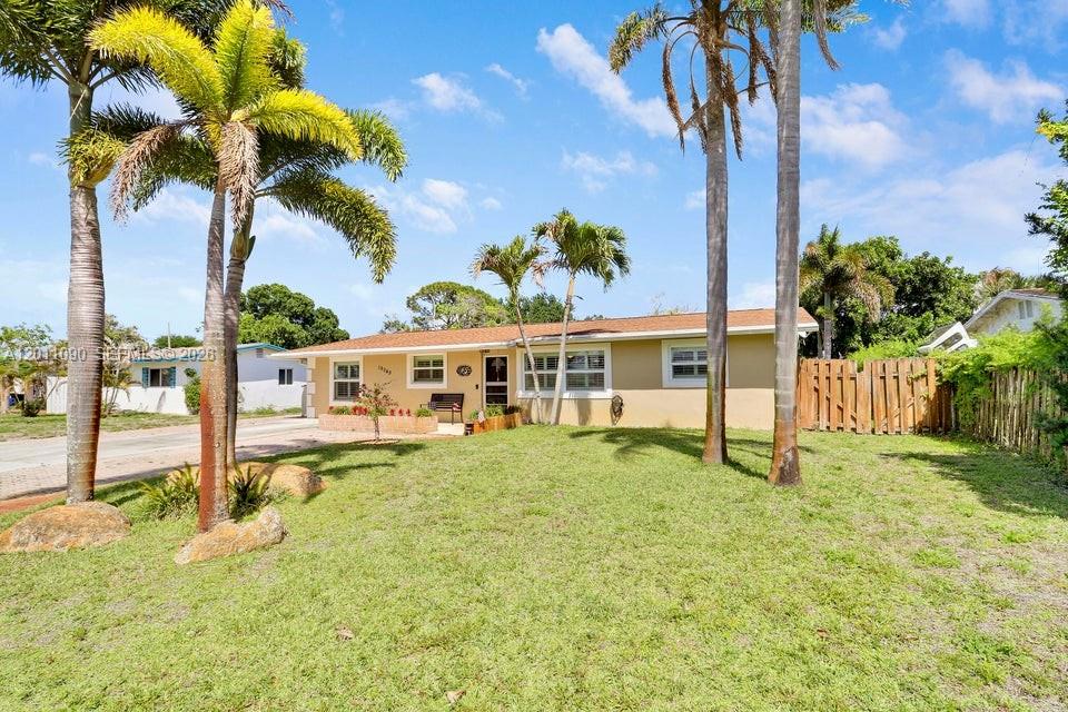 Photo of #A12011090 listing for Sale