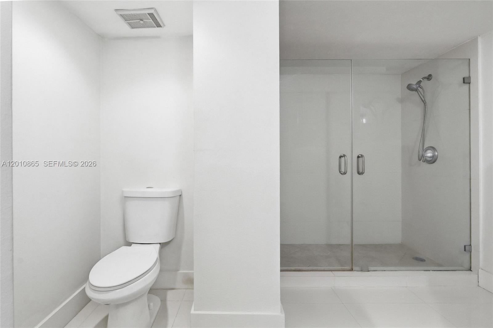 Photo of 19195 NE 36th Court 604 #604 listing for Sale
