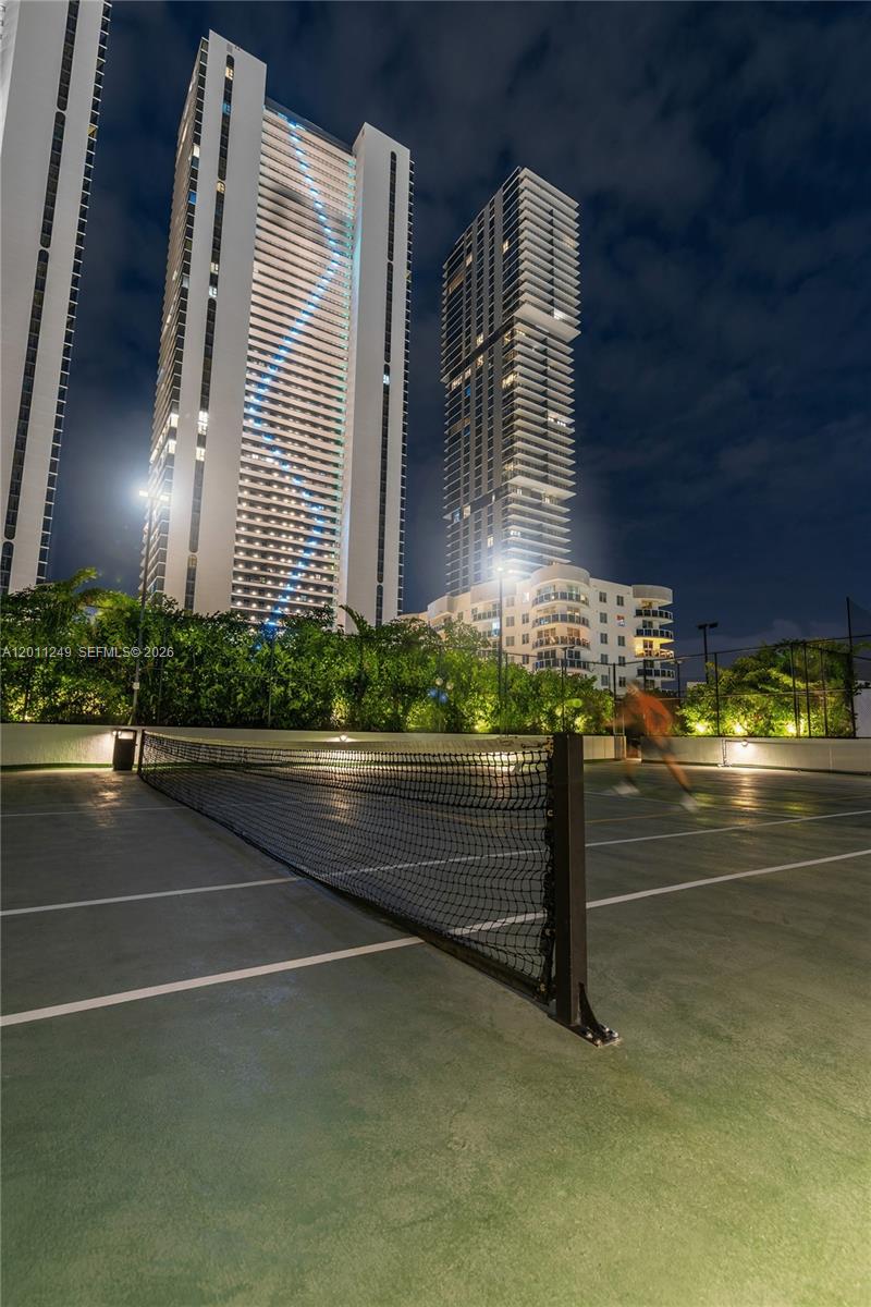 Photo of 725 NE 24th Street 301 #301 listing for Sale