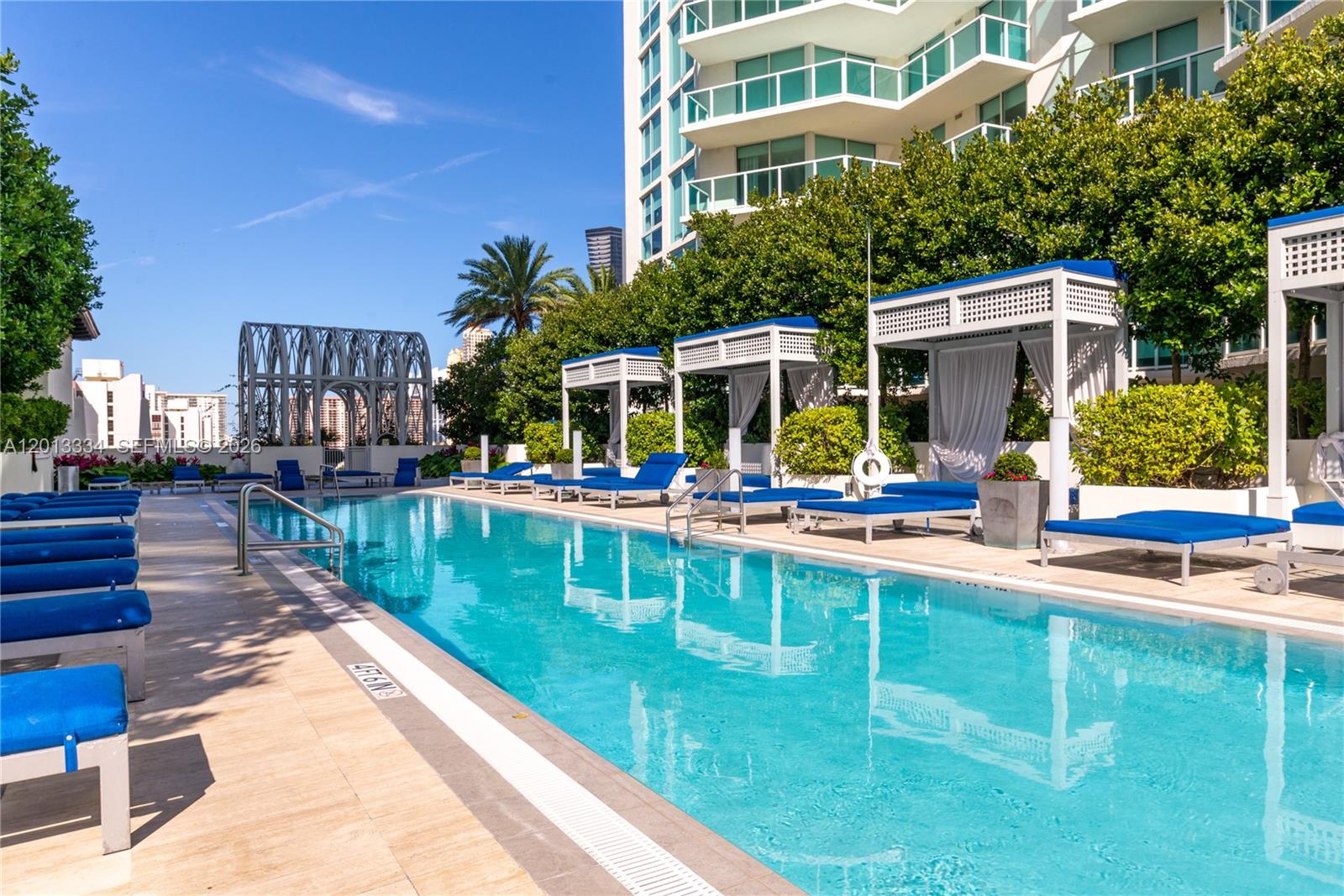 Photo of 150 Sunny Isles Boulevard 1-1603 #1-1603 listing for Sale