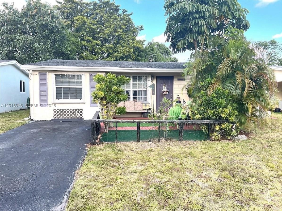 Photo of #A12013983 listing for Sale