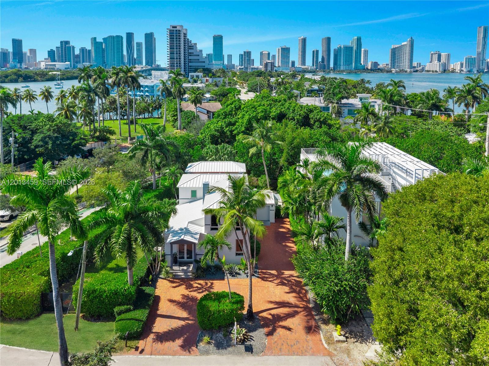 Photo of 1281 S Venetian Way # listing for Sale