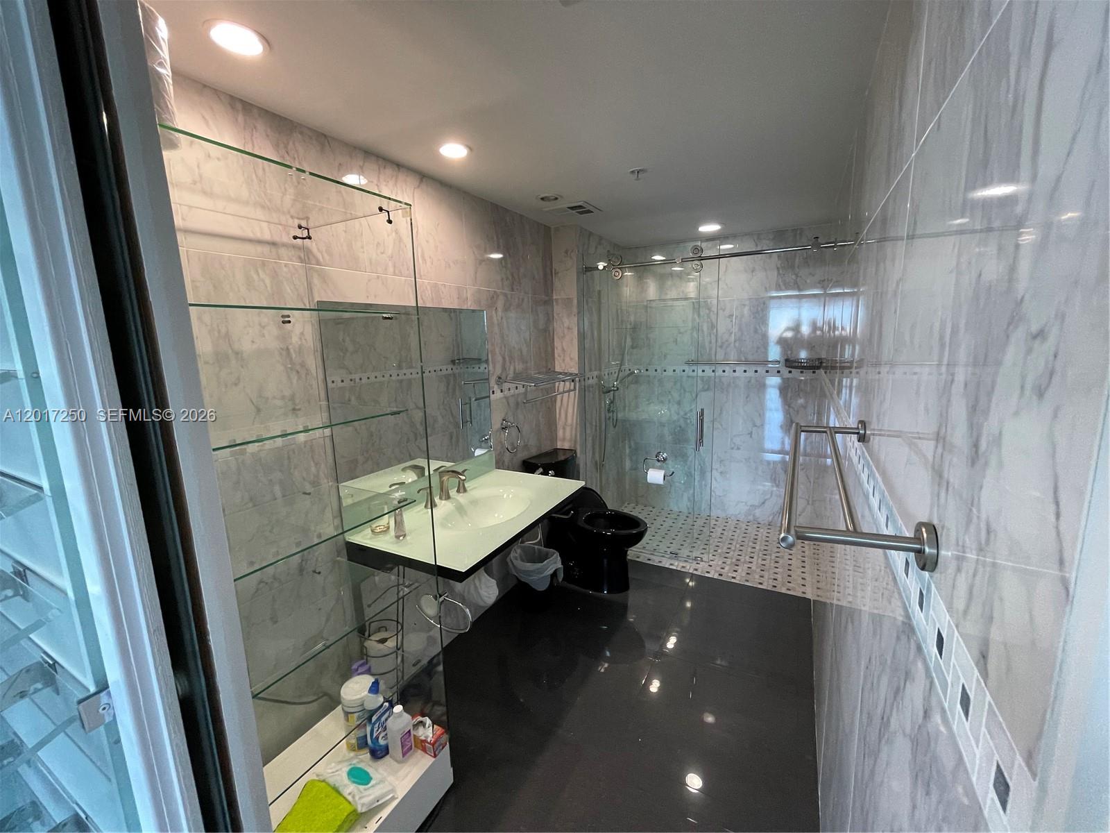 Photo of 335 S Biscayne Boulevard 1209 #1209 listing for Sale
