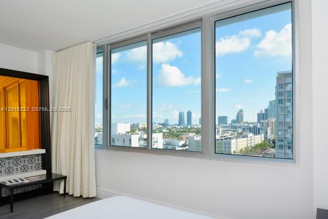 Photo of 1100 West Avenue 425 #425 listing for Sale