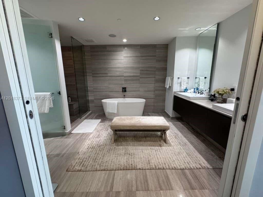 Photo of 3250 NE 188th Street 408 #408 listing for Sale