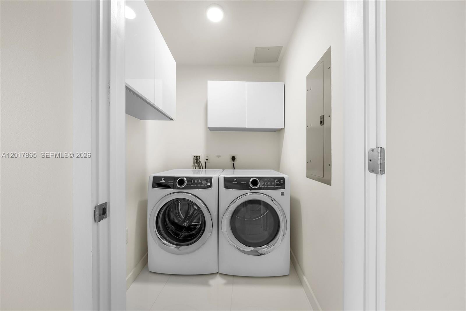 Photo of 851 NE 1st Avenue 3711 #3711 listing for Sale