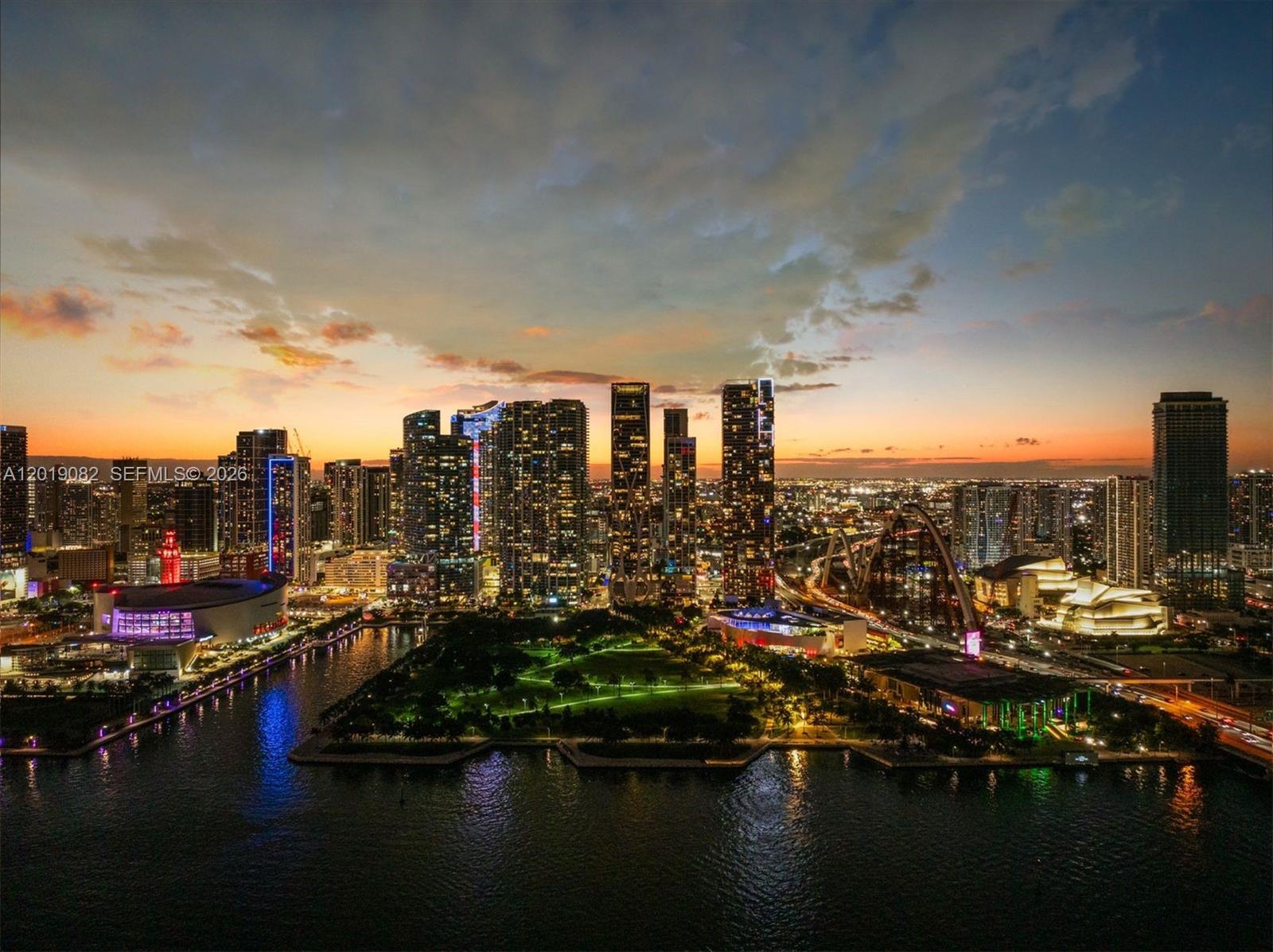 Photo of 1000 Biscayne Boulevard 5101 #5101 listing for Sale