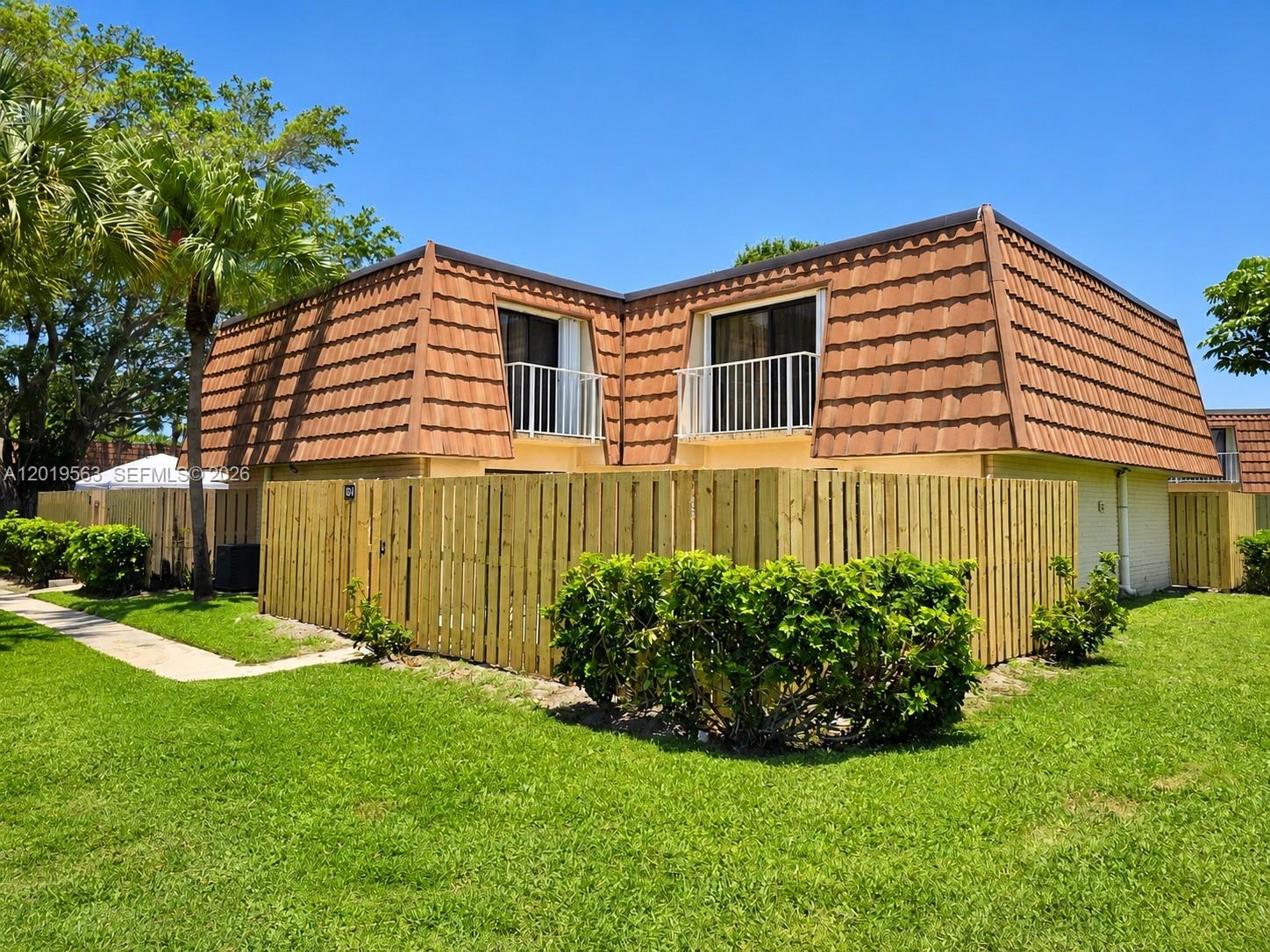 Photo of #A12019563 listing for Sale