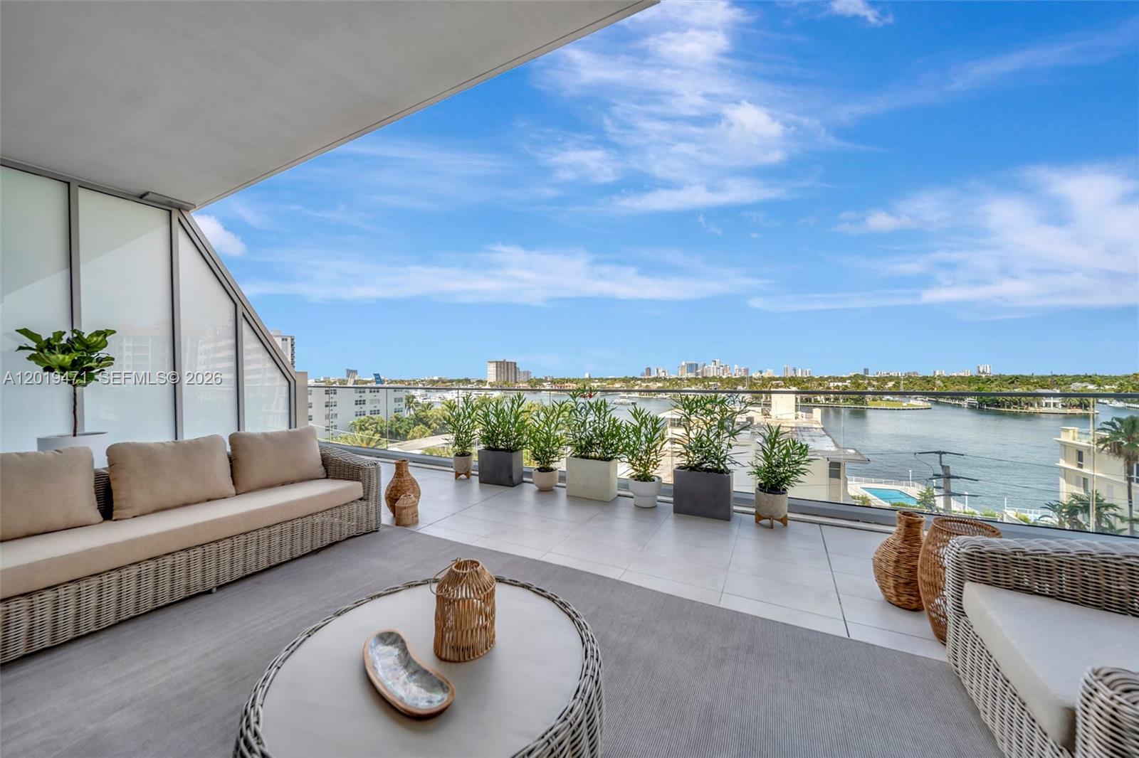 Photo of 153 N Seabreeze 403 #403 listing for Sale