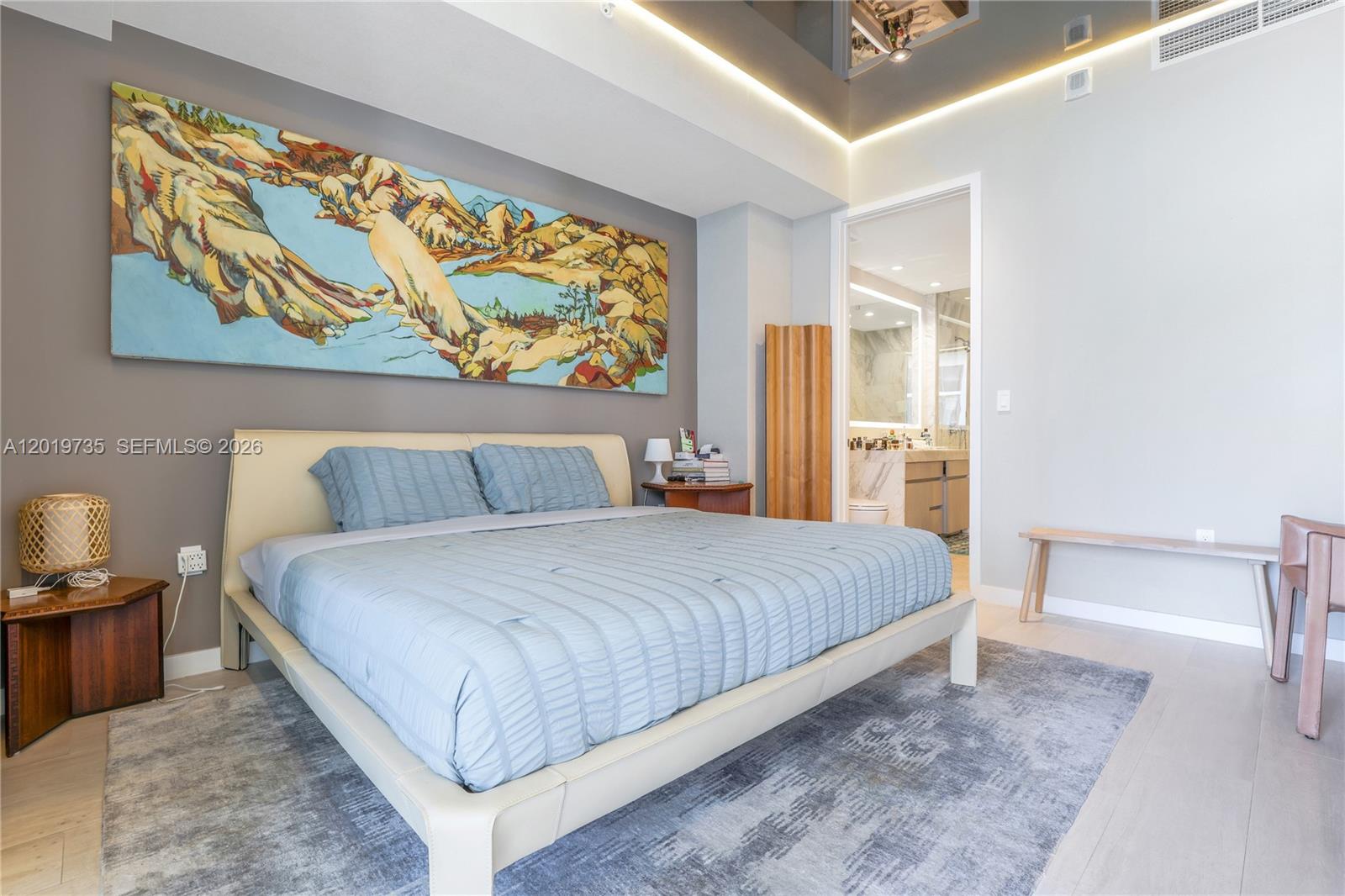 Photo of 2831 S Bayshore Drive 603 #603 listing for Sale