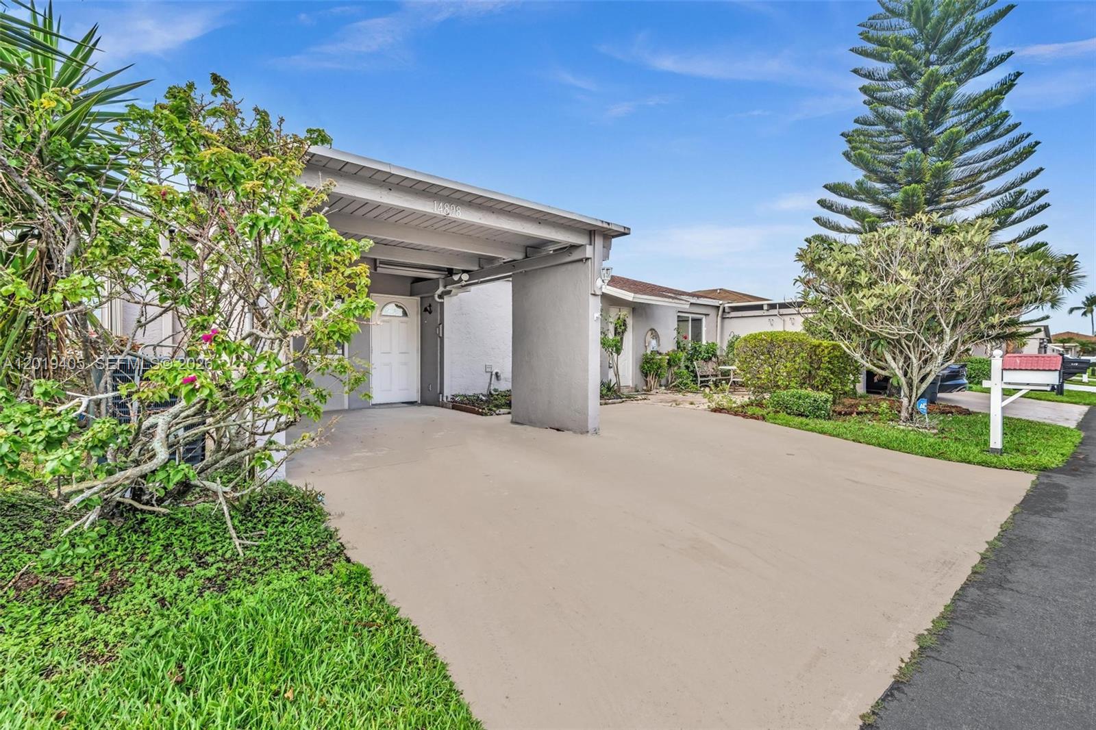 Photo of #A12019405 listing for Sale