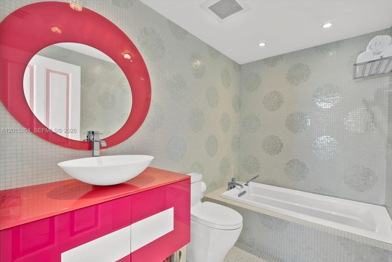 Photo of 17875 Collins Avenue 1101 #1101 listing for Sale