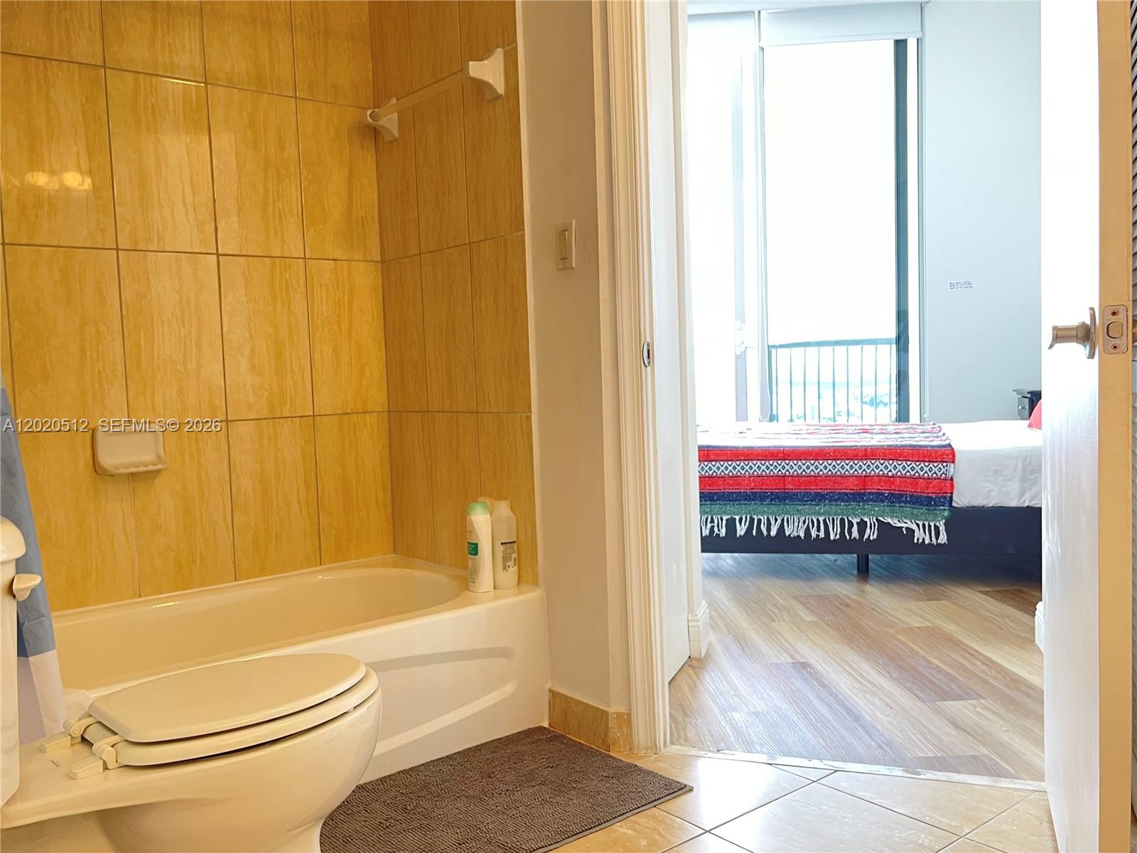 Photo of 1750 N Bayshore Drive 5614 #5614 listing for Sale