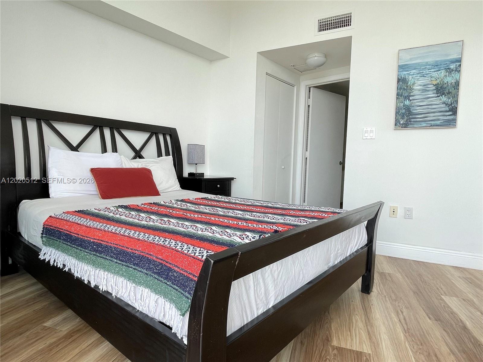 Photo of 1750 N Bayshore Drive 5614 #5614 listing for Sale